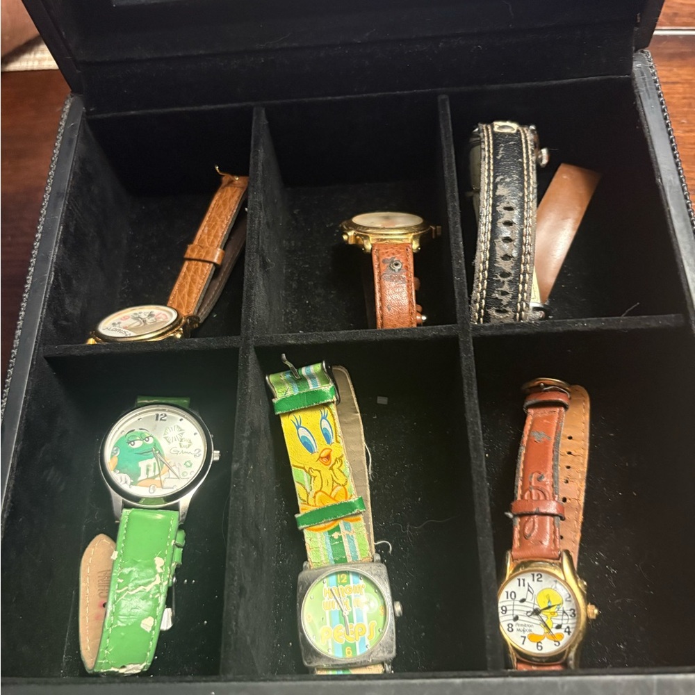 Collection of antique and vintage wristwatches